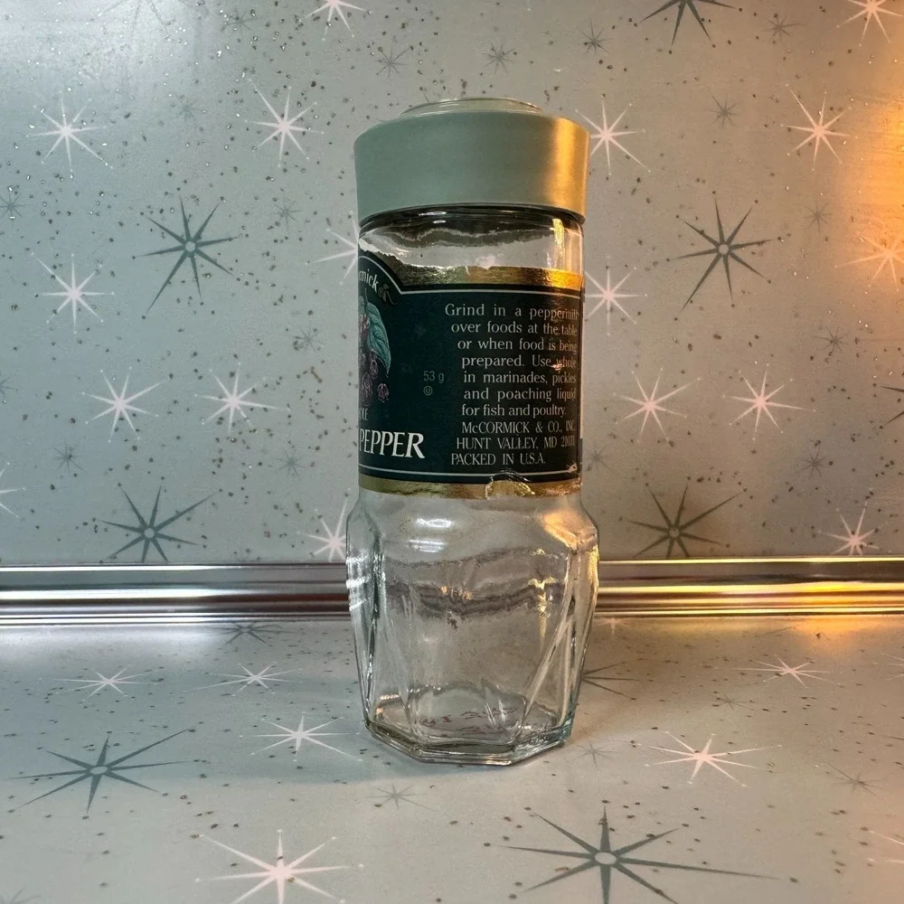 Vintage McCormick Whole Black Pepper Jar Green Label Glass Spice Bottle‎ Retro